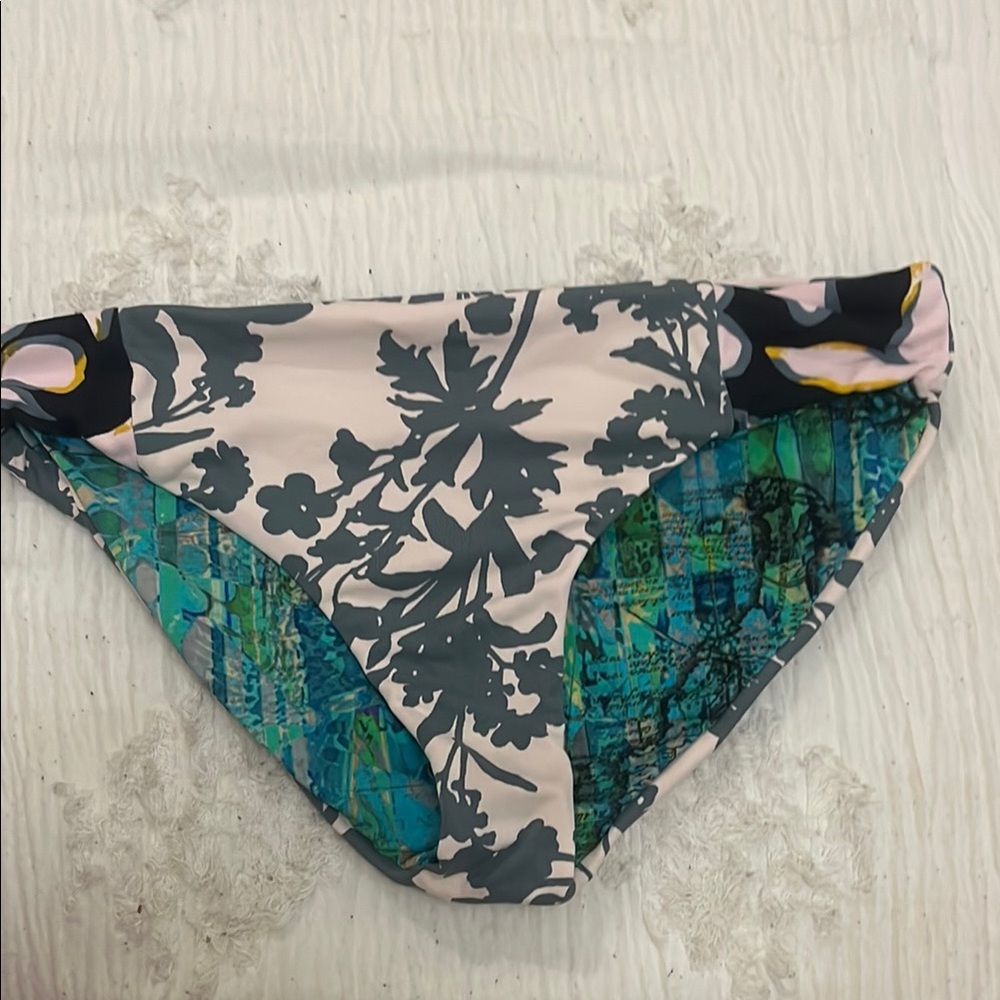 Maaji reversible bikini bottoms